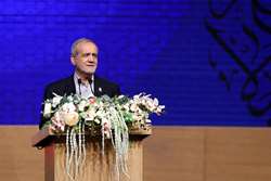 تأکید رئیس‌جمهور پزشکیان بر ایجاد بستر لازم برای رشد توانمندی مهارت‌آموزان